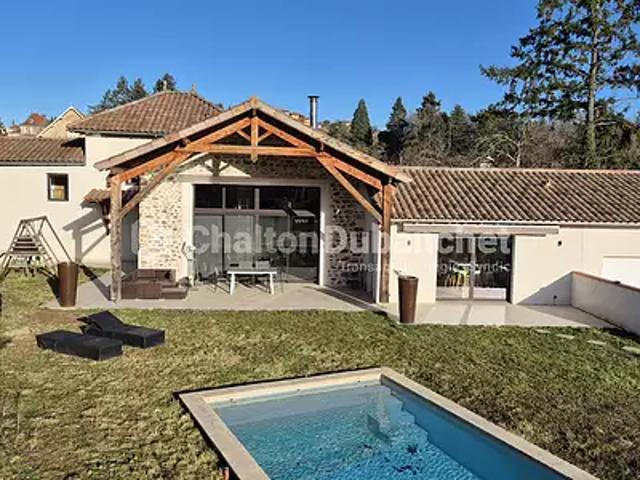 Violay 42780 Achat / Vente maison 7 pièces t7 au dernier étage piscine