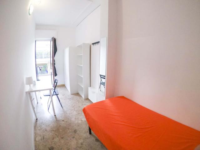 Via Ariosto n11 Stanza 75