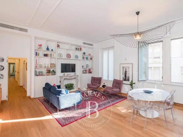 Via Boccaccio | Elegant apartment in a historic building renovated