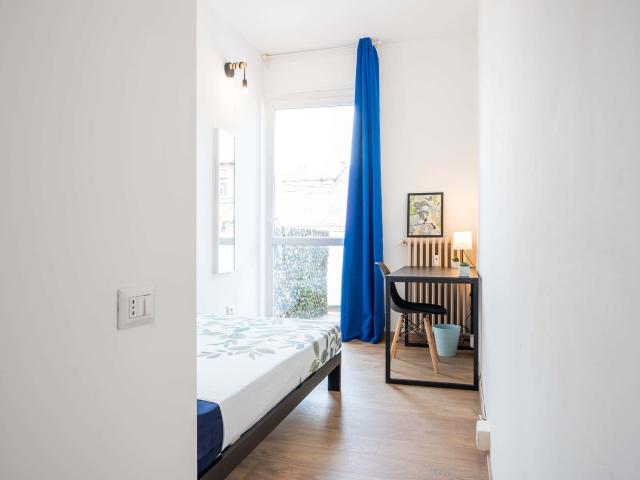 Via Donatello 22 Room 4