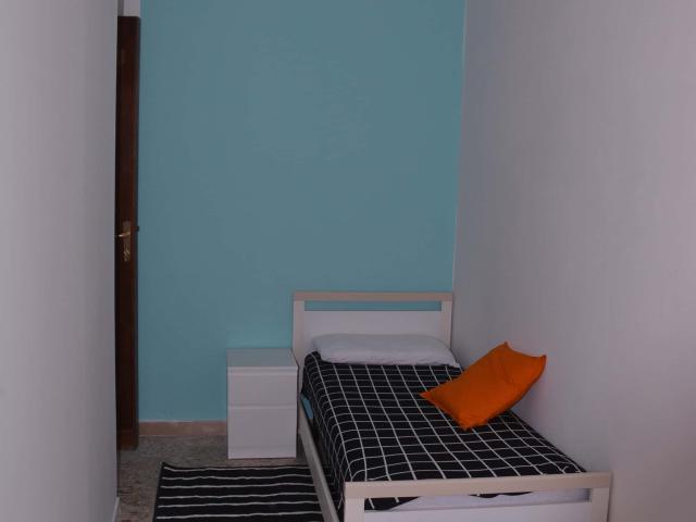 Via dei Giudicati n1 Stanza 28