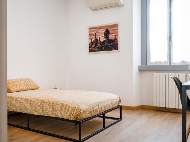 Via Fara 12 Room 1