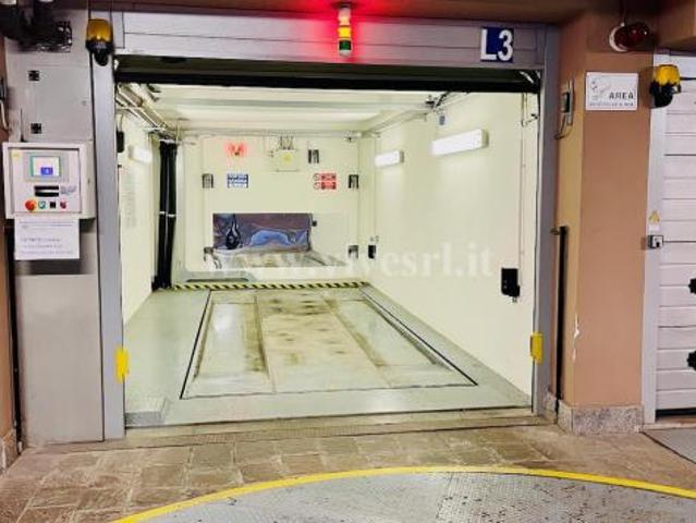 VIA LARGA/DUOMO