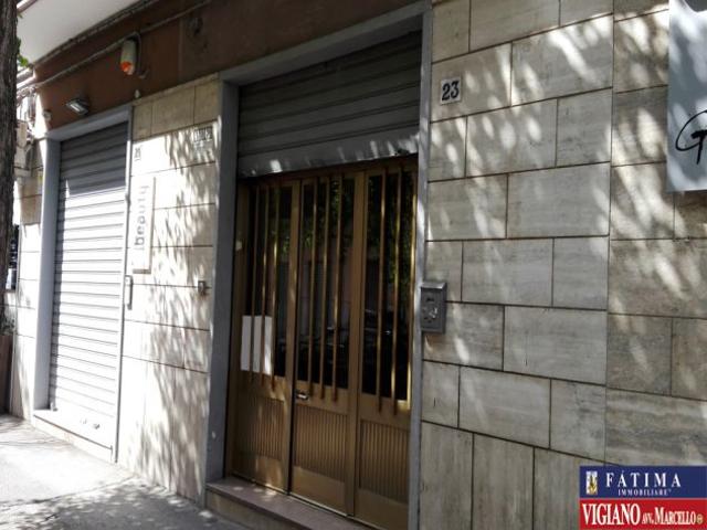 Via Lecce abitazione p.t. cortile MQ. 21