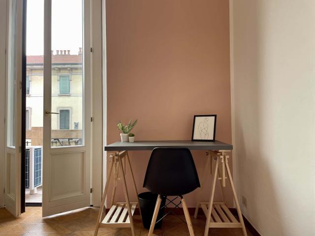 Via Meda 37 Room 2