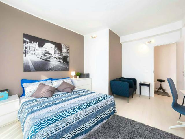 Via Milano 214C SUITE