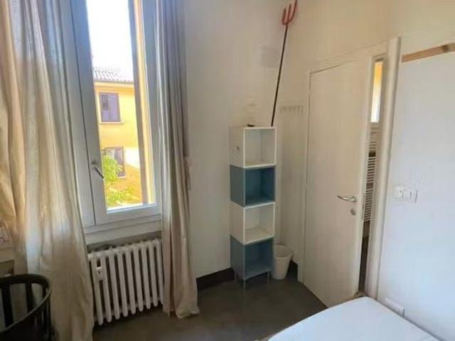 Via San Vitale, Bologna, Emilia Romagna 40125