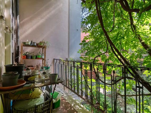 Via San Vitale, Bologna, Emilia Romagna 40126