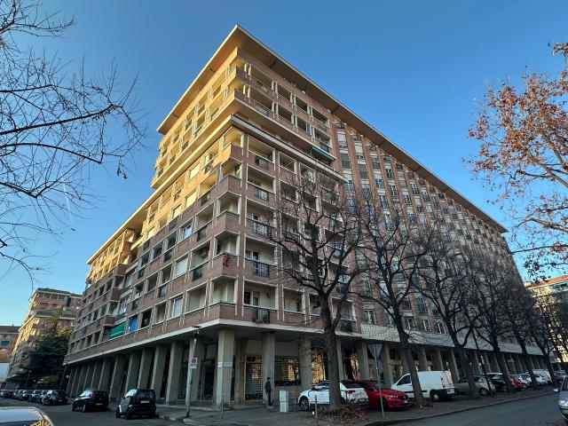 Via Palmiro Togliatti: Alloggio in Affitto