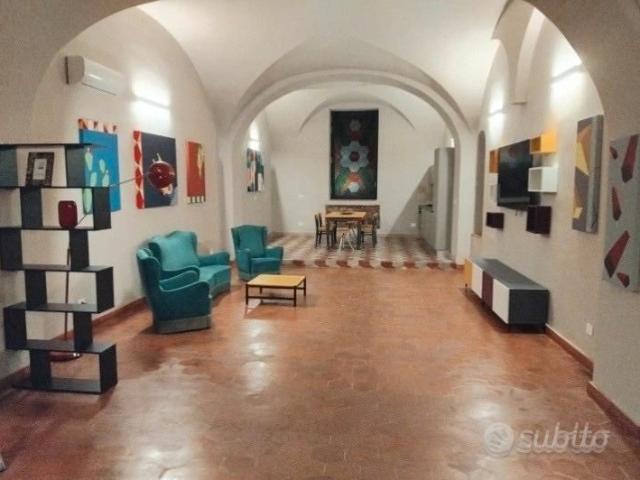 Via plebiscito loft arredato si residenza