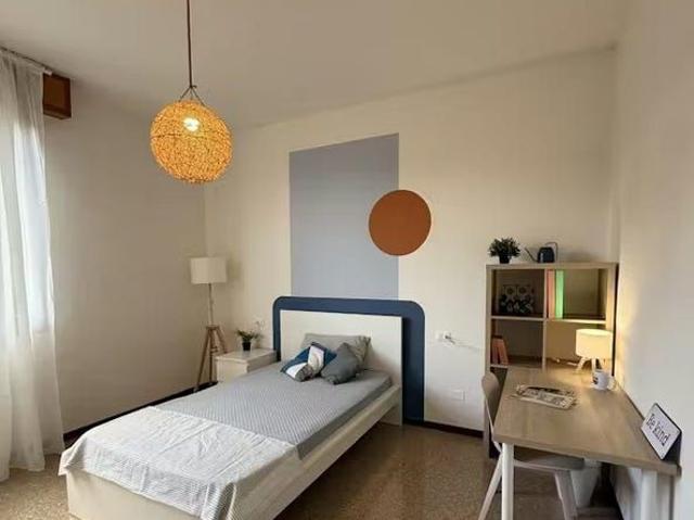 Via Ruggero Grieco, Bologna, Emilia Romagna 40133