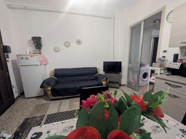 via VALPRATO Spina 3 bilocale arredato da investimento