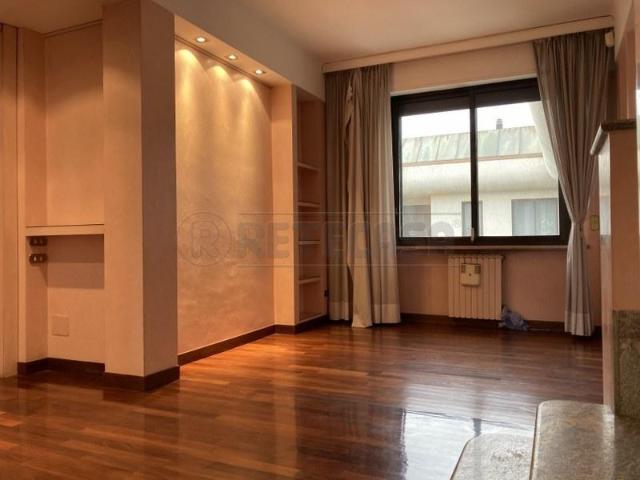 VIA VIVIANI quadrilocale 130mq