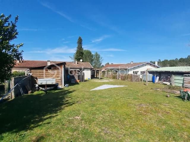 VIAGER OCCUPE: Maison de plain pied en copropriété à ONESSE LAHARIE