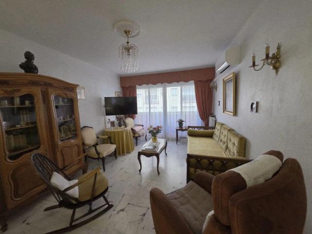 Viager occupé – Femme 81 ans 3 pièces garage+cave 69m² Nice