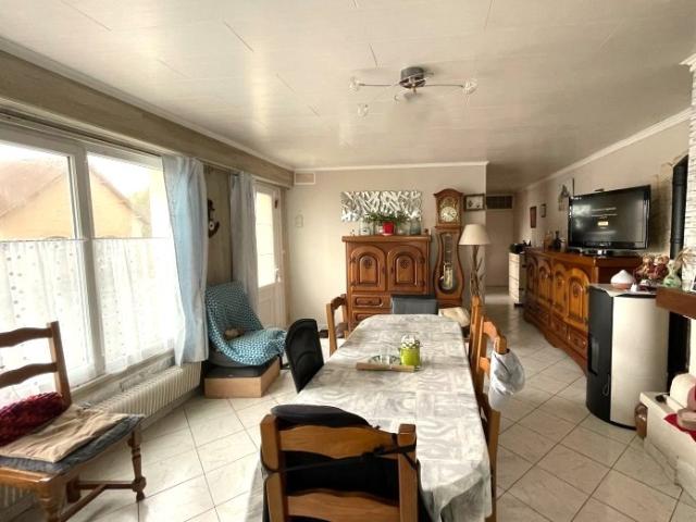 Viager occupé sans rente Monsieur 84 ans Maison proche mer de plain pied avec cour