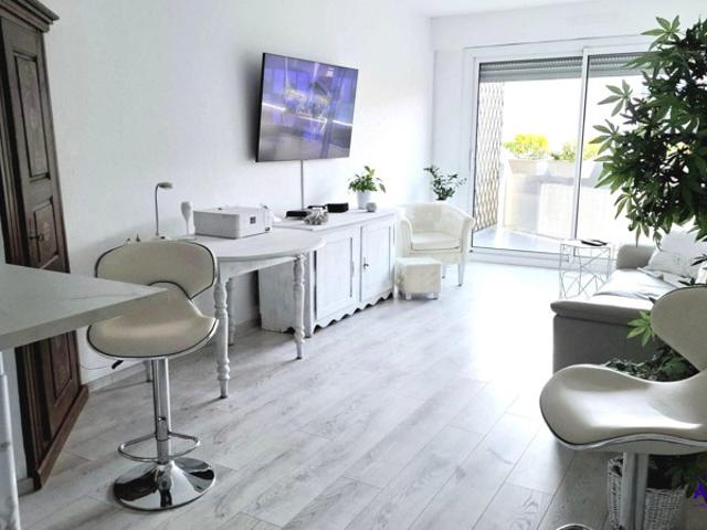 VIAGER Quartier Halles appartement 2 pièces