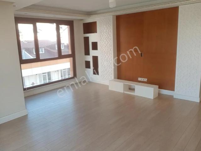 Vialanda Yakın Yaşam Parkda Arakat 105m2 2+1 Asansörlü Otoparklı