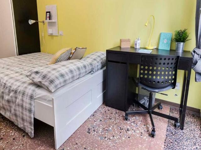 Viale Giovanni Vicini, Bologna, Emilia Romagna 40134