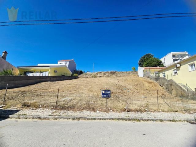 Vialonga Terreno 405 m2