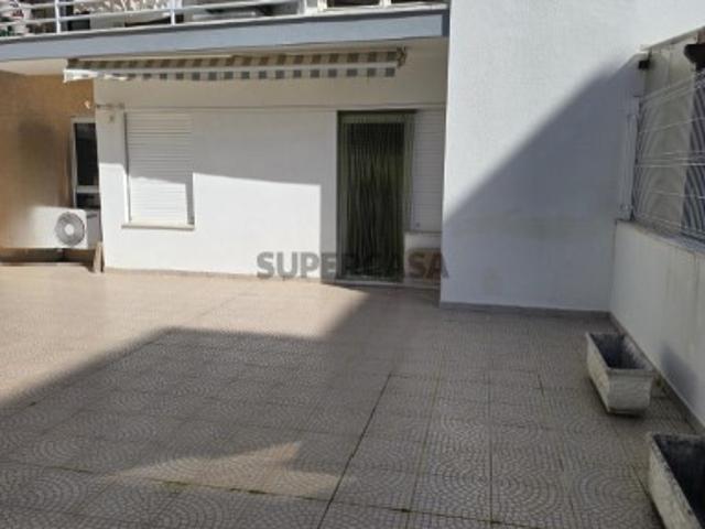 Vialonga / Quinta Flamenga T1 67 m2 com Parqueamento, Arrecadação, Terraço 45 m2