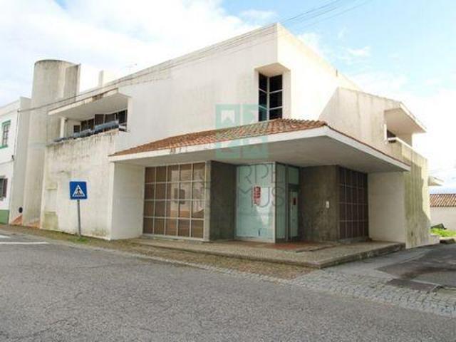 Viana do Alentejo Évora 7090 029 103546617