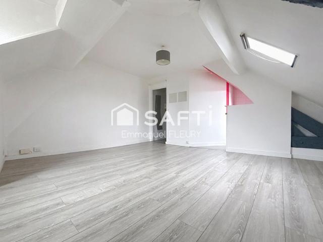 VIARME – Studio dernier étage – Fort potentiel de location
