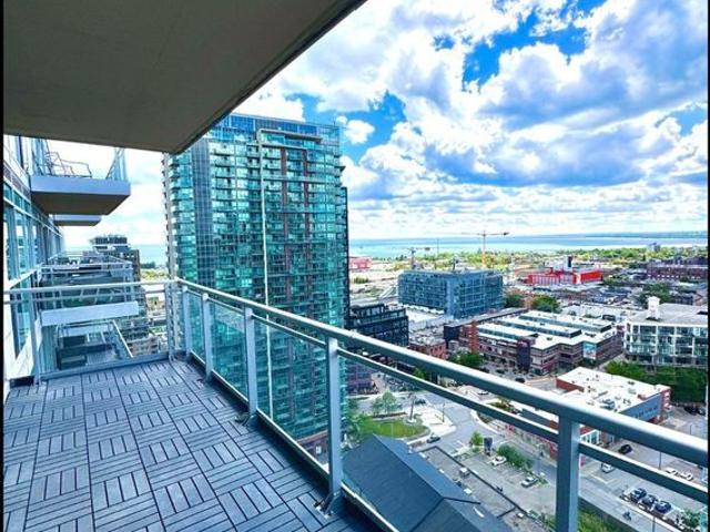Vibe at Liberty Village Lofts, #Lph06