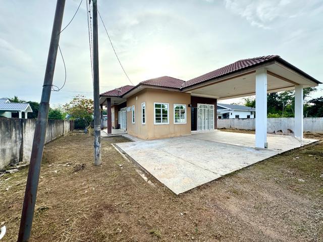 Vibe Kampung Tanah Luas Banglo Dekat Bandar Near Jalan Sultannah