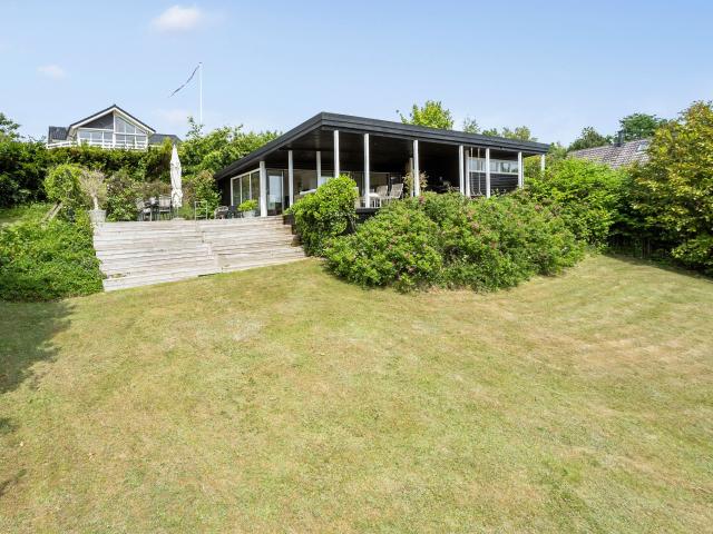 Vibevej 12, Lyngsbæk