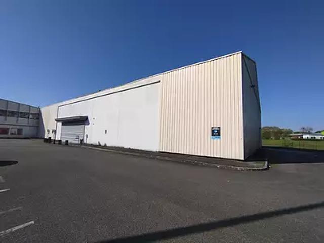 Vibraye 72320 Location divers parking