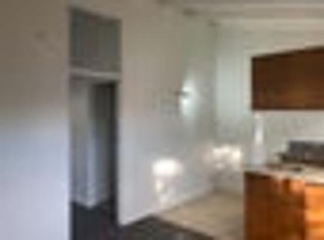 Victoria, 1 bedroom, $375 pw