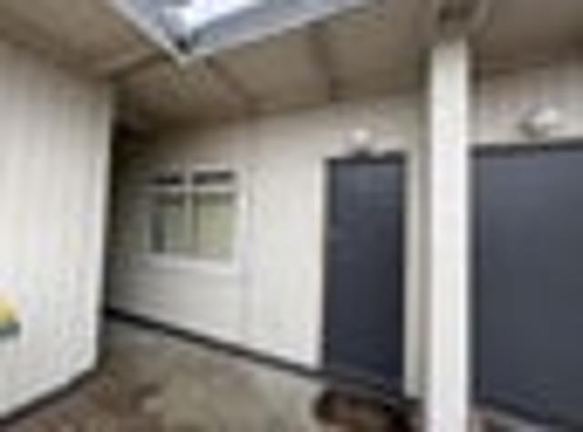 Victoria, 1 bedroom, $390 pw