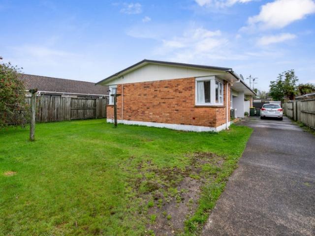 victoria, 2 bedrooms