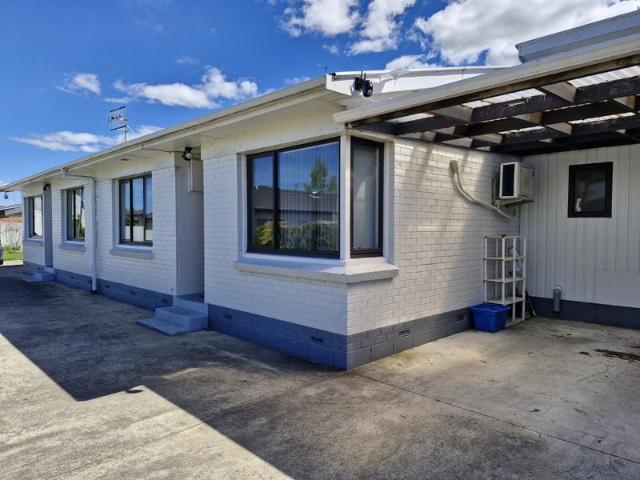 victoria, 2 bedrooms