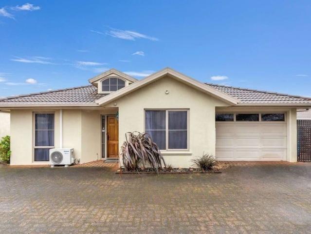 Victoria, 2 bedrooms