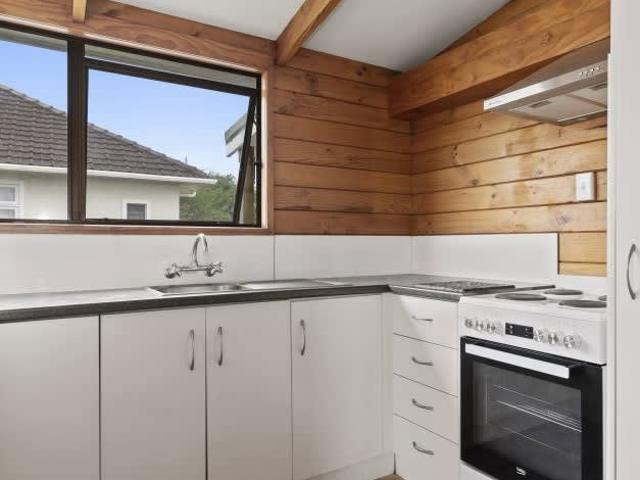 Victoria, 3 bedrooms