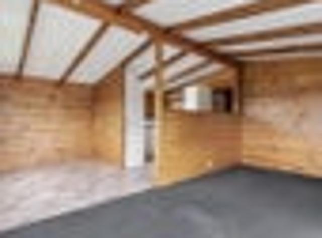 Victoria, 3 bedrooms, $560 pw