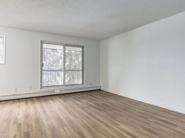 Victoria County 2 Bedroom Apartment for Rent at 8 Victoria Country Apartments, Edmonton, AB T5A 4K7 Overlanders
