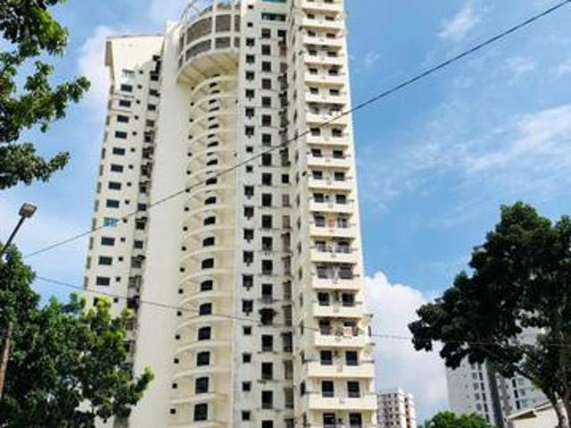 Victoria Heights Apartment 900sf at Bukit Jambul area in Penang Island