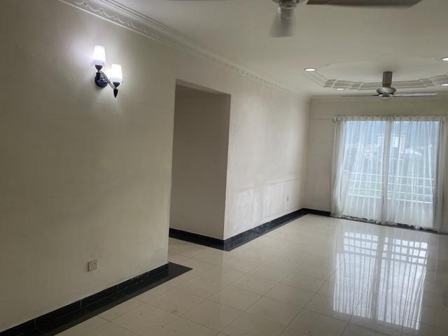 Victoria Heights High Floor Facing Inti College 1 Car Park