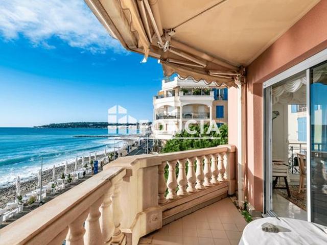 Victoria palace menton 3 pieces en front de mer, terrasse et balcon, exposition sud/ouest