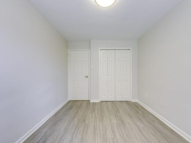 Victoria Park Tower and Imperial Tower Apartments 2 Bedroom Apartment for Rent at 6563 Imperial Towers, Niagara Falls, ON L2G 4N6 Corwin