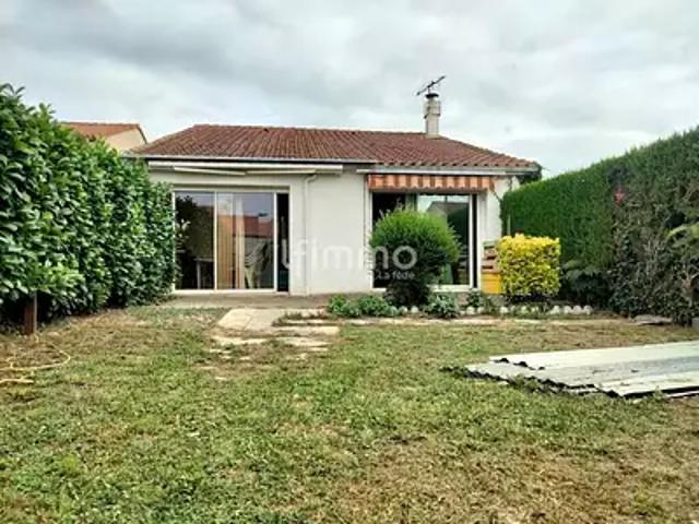 Vic en Bigorre 65500 Achat / Vente maison 3 pièces t3 terrasse