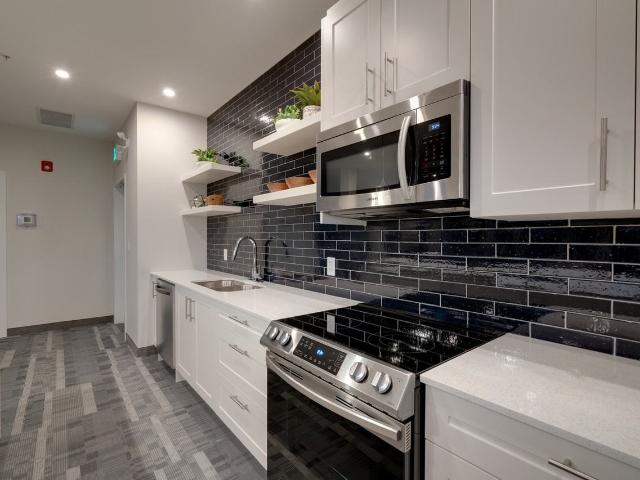 Vic on Fifth 1 Bedroom Apartment for Rent at 1124 5 Ave Nw, Calgary, AB T2N 0R6 Hillurst
