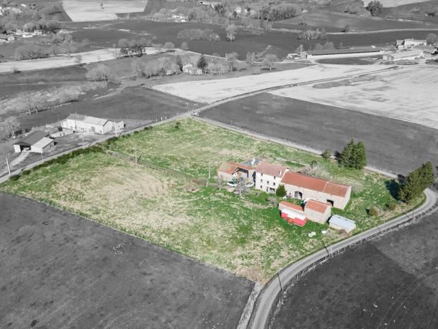 Vic le Comte Vente Villa 63