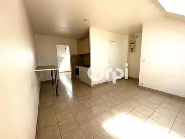 Vic sur Aisne 02290 Location appartement 3 pièces t3 au dernier étage