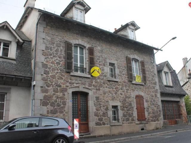 Vic sur Cère Vente Propriété/château 15