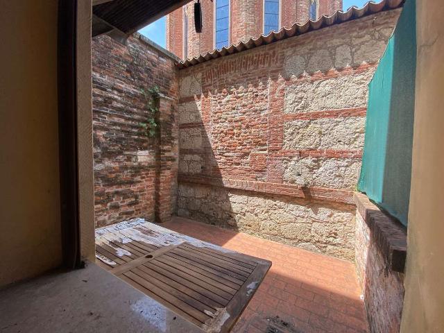 VICENZA CENTRO STORICO MINI ARREDATO CON TERRAZZA
