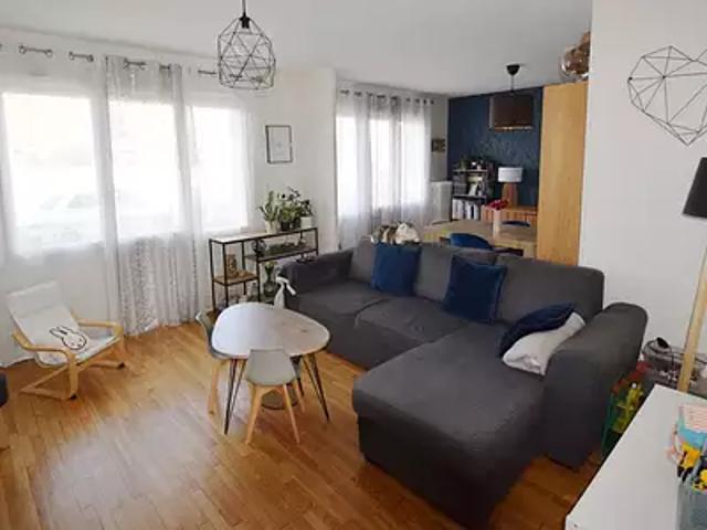 Vichy 03200 Achat / Vente appartement 4 pièces t4 au dernier étage